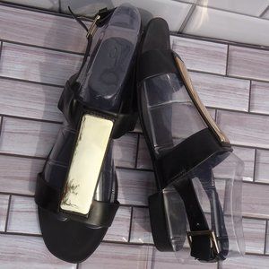 SIZE EU 40. ZARA TRAFALUC leather strappy sandals.